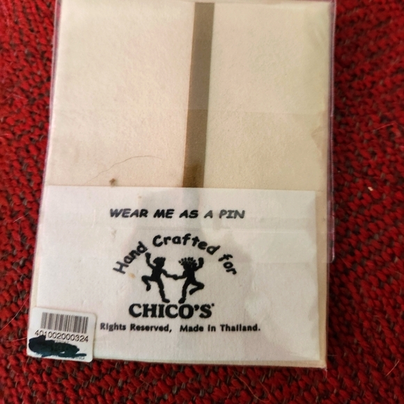 Chicos Pin and barrett - Picture 2 of 4